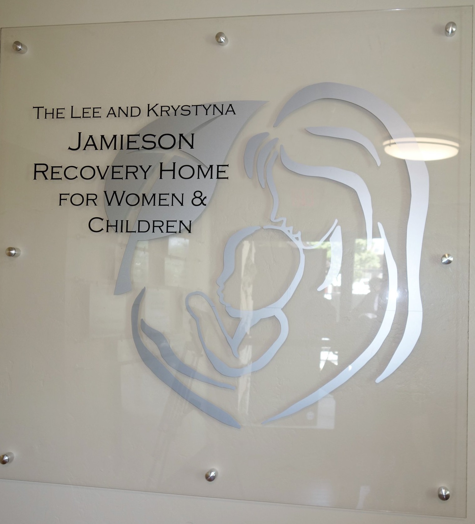 The Lee & Krystyna Jamieson Recovery Home for Women & Children