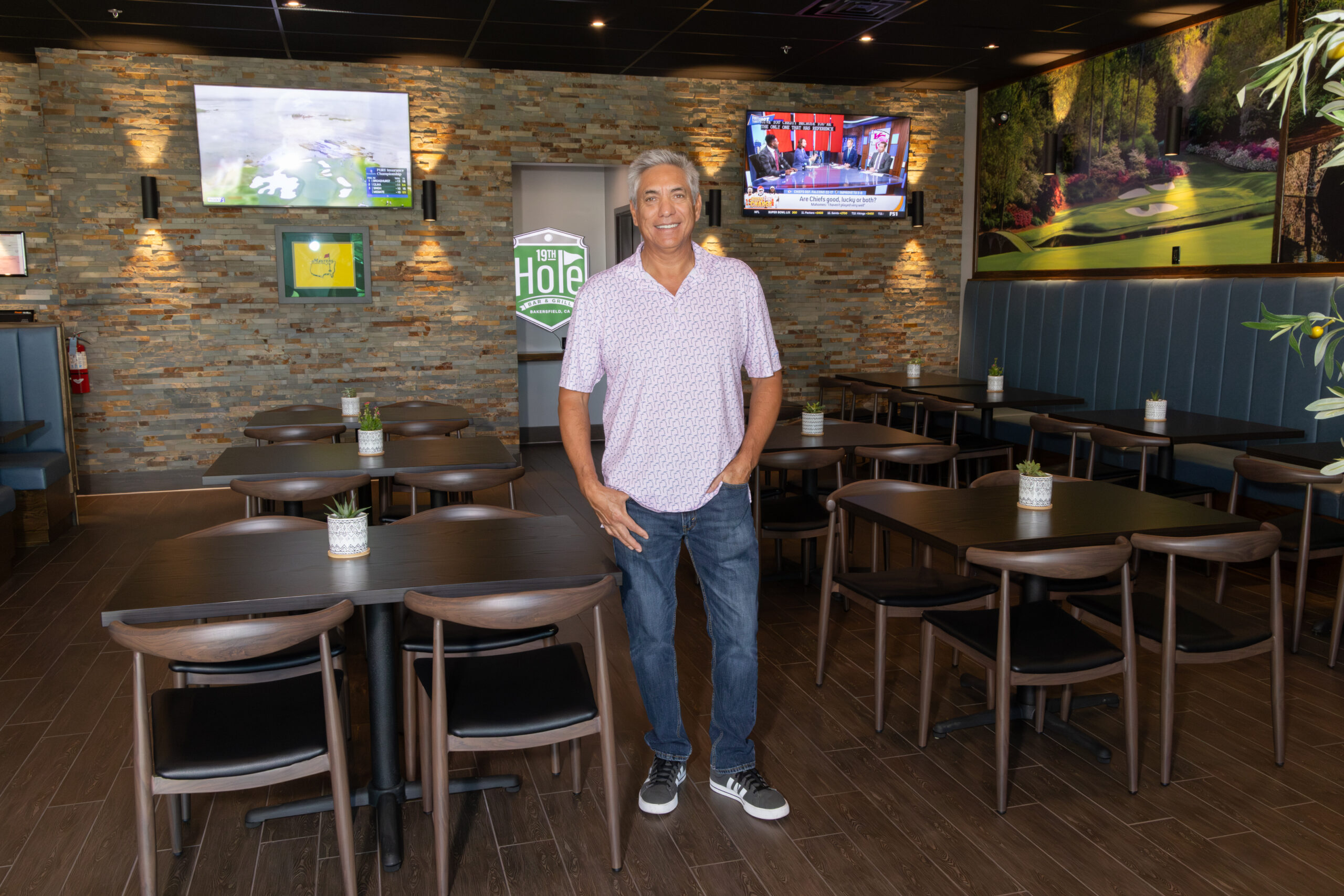 19th Hole Bar & Grill The Newest Dining Experience in Belcourt Village