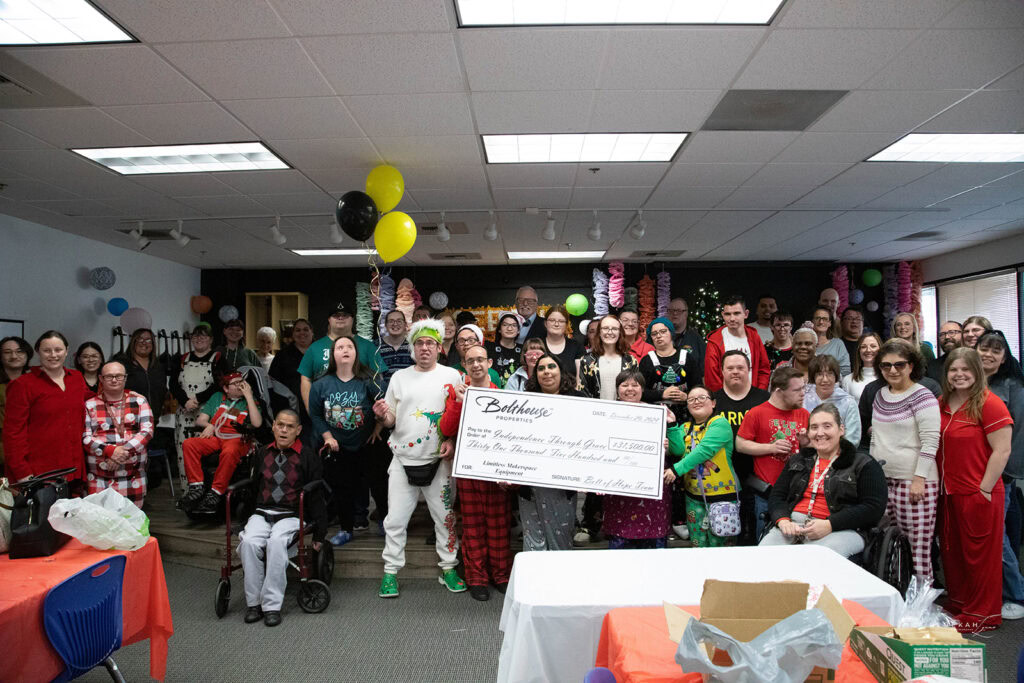 Bolt of Hope Grant Empowers Independence Through GRACE Foundation 1 162A0607