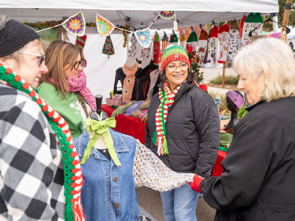 Seven Oaks Comes Together for Bolthouse Properties’ Annual Holiday Pop Up Shop 1 BH HolidayPopUP 023