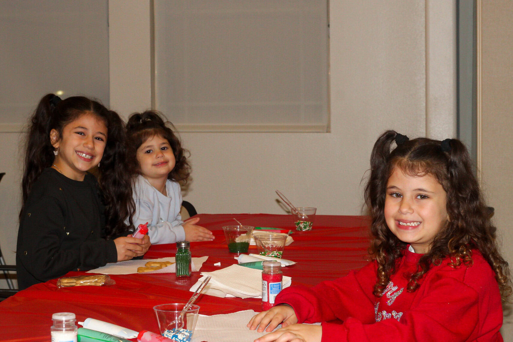 Celebrating the Season Together at Belcourt Seven Oaks 6 IMG 8858 e1767052876296