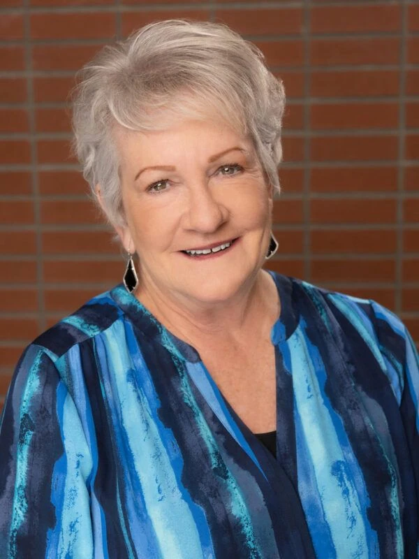 Julie Henderson