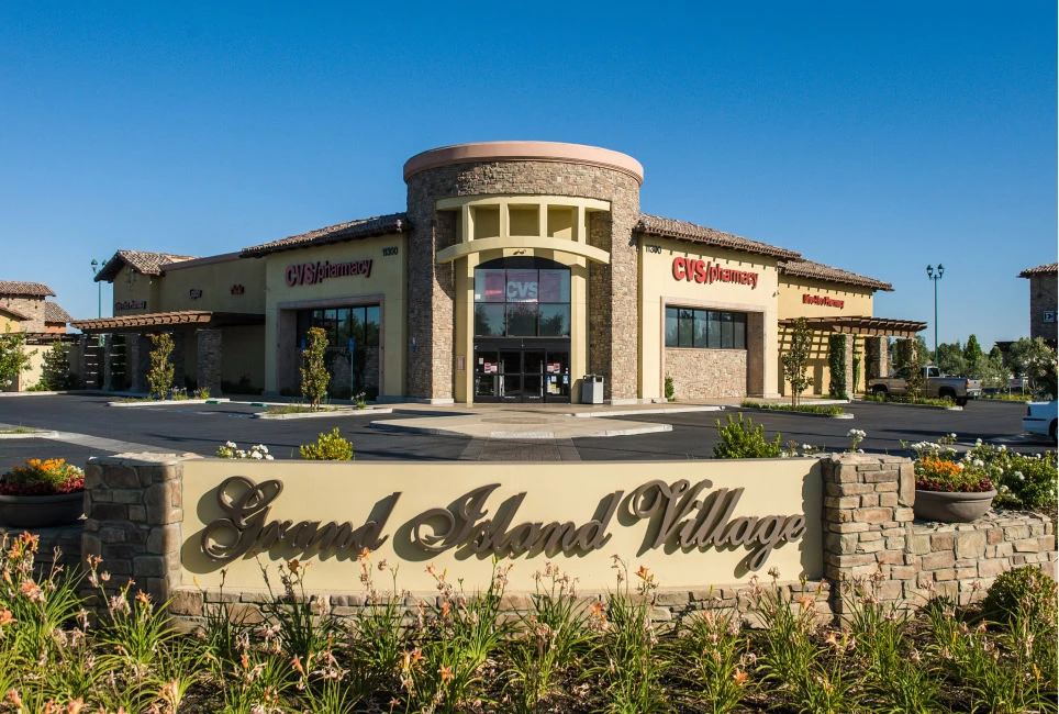 grand island village gallery 5